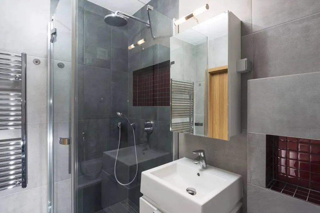 Salles de bain - Appartement Luxe avec Jardin à Saint-Cloud