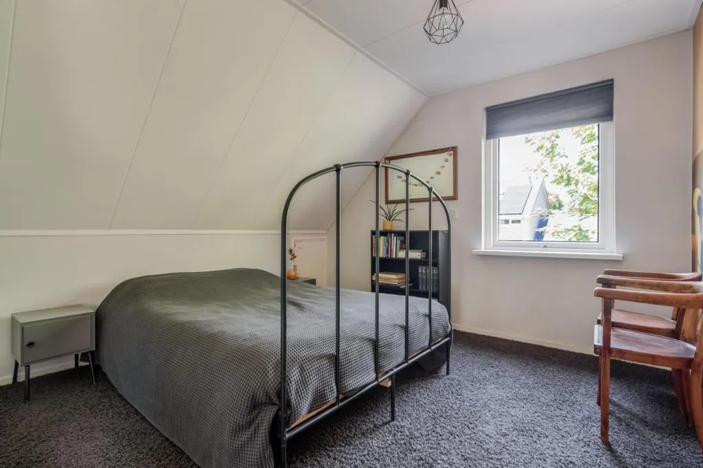 Chambres - Characterful Bungalow with Garden in Hasselt