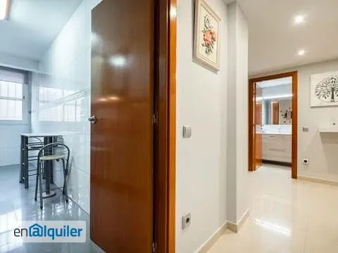 Entrée - Modern Flat with Parking in Cornellà Centre
