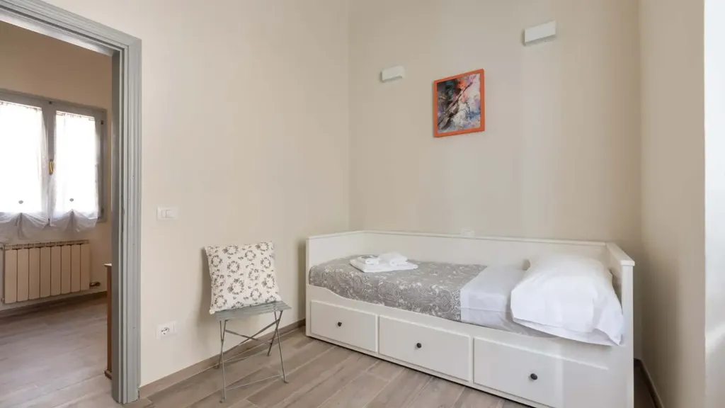 Magamistoad - Renovated Apartment with Central Location in Florence