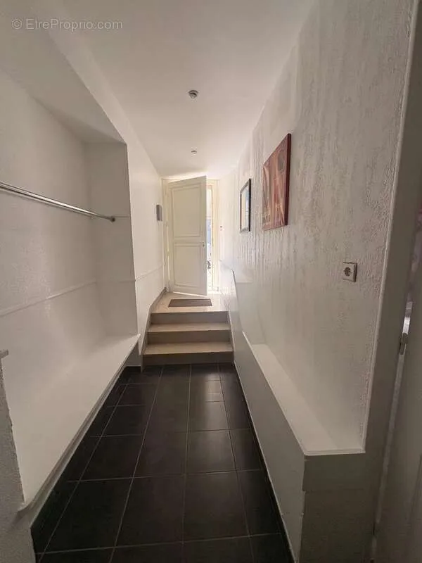 Appartement 3 pièces à Marseille-5e
