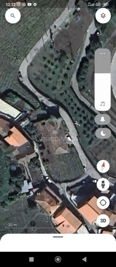 House with Land for Investment in D'Ouro