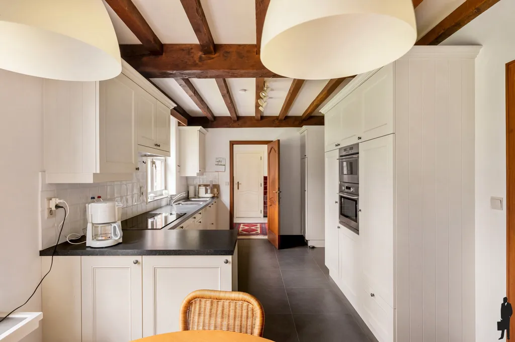 Kitchen - Country Villa with Terrace and Garden