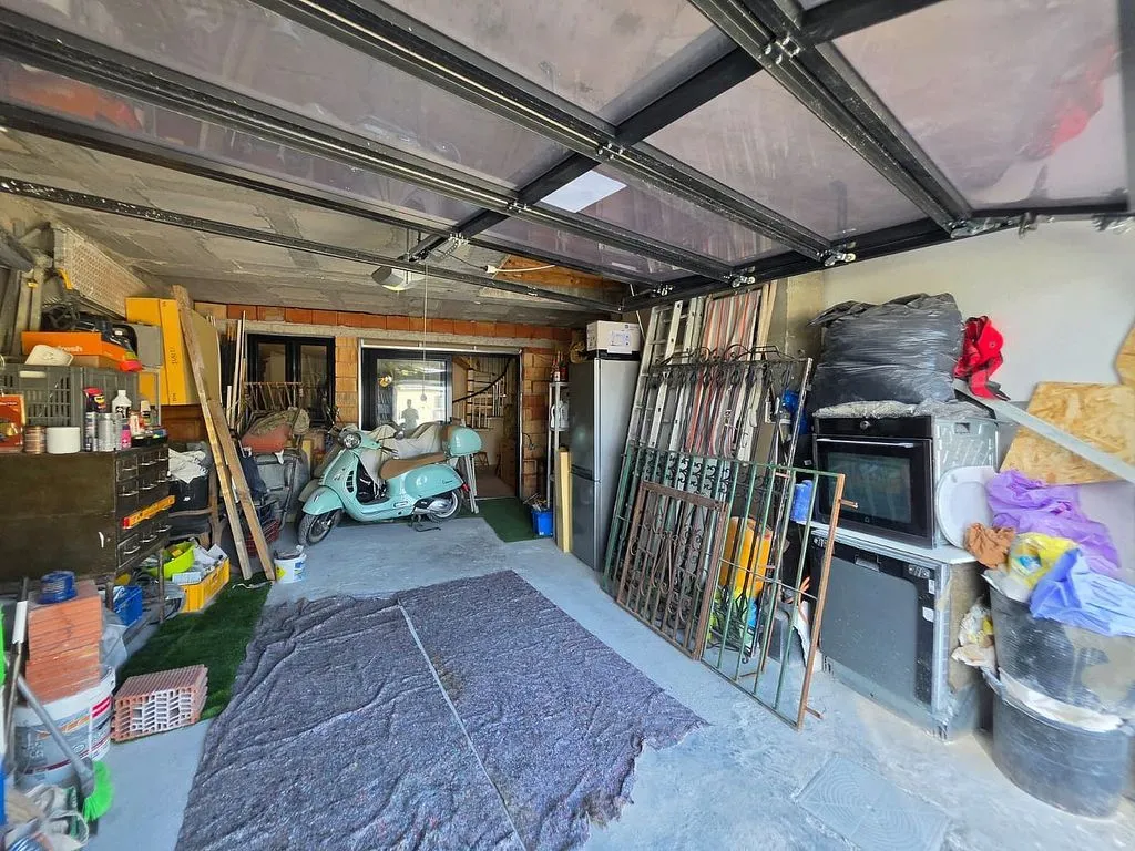garage