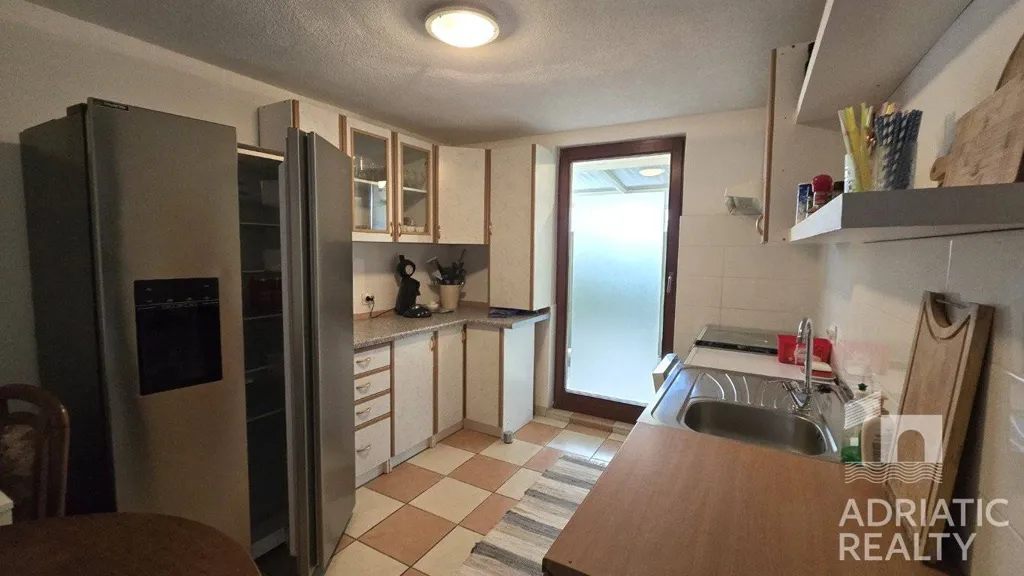 Köök - Two-Bedroom Apartment with Terrace in Vodice