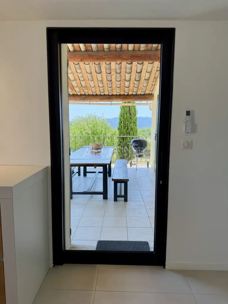 Cuisine - Villa Rénovée avec Piscine à Cadenet