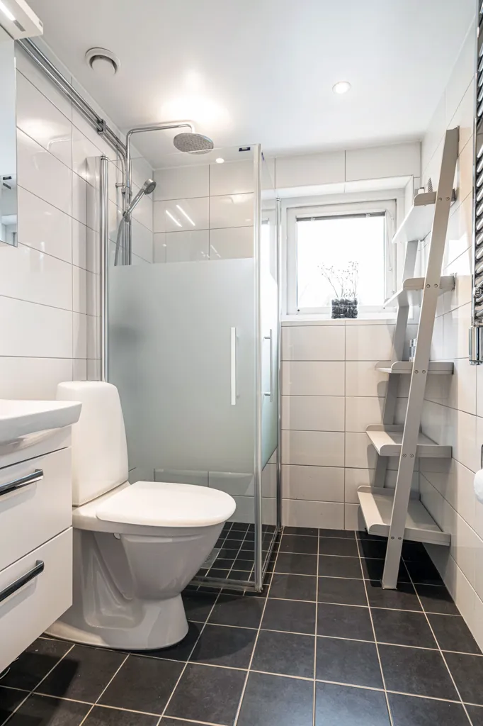 Salles de bain - Corner Flat with West-Facing Balcony in Ängelholm