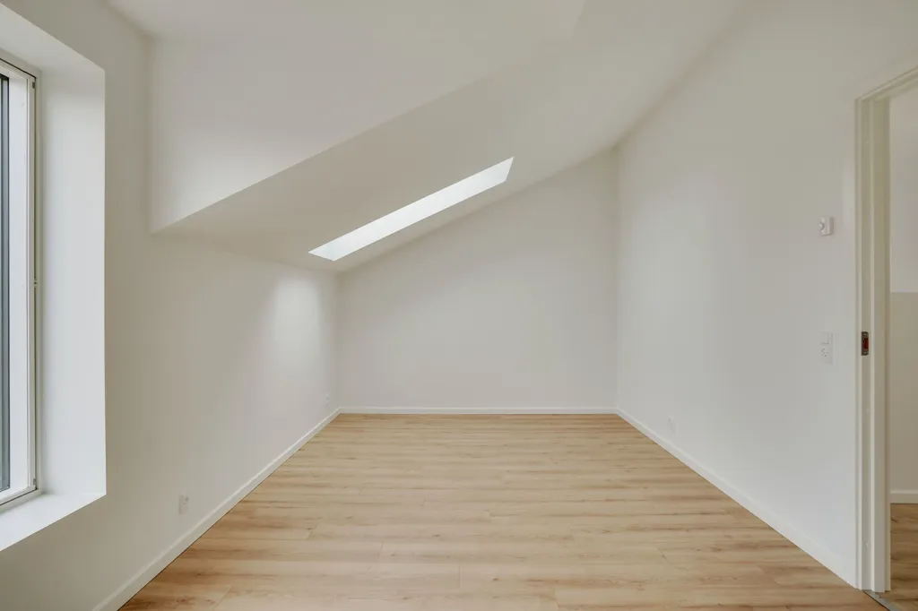 Pièces - Modern Terraced House with Parking in Lejre