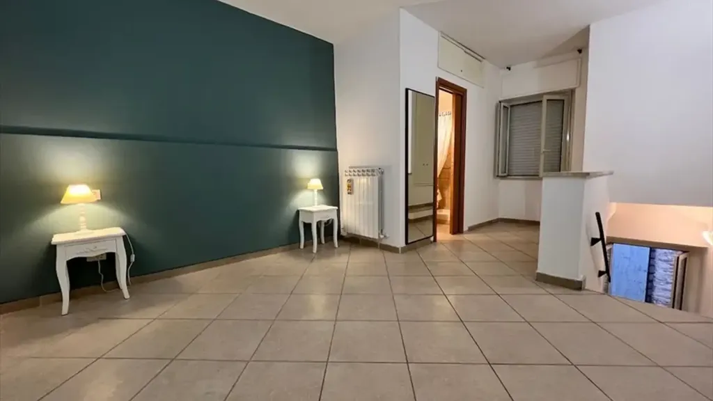 Esik - Restored Townhouse in Chieti Centre