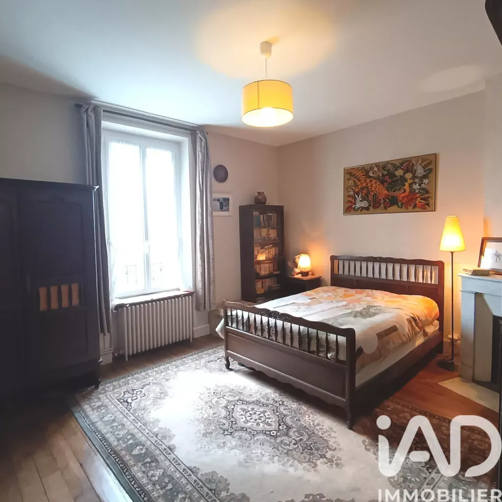 Bedrooms - Character Stone House with Garden in Limoges