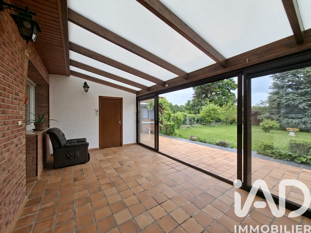 Terrasse - Pavillon au Calme avec Jardin à Houplin-Ancoisne