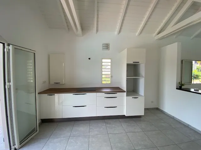 Cuisine - Villa avec Piscine à Petit Bourg