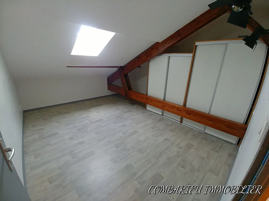 Toad - Duplex Apartment in Caussade Centre
