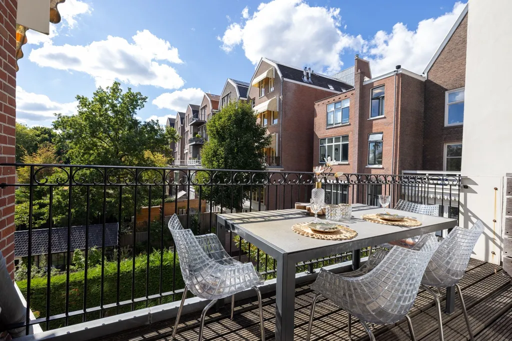 Rõdu - Monumental Apartment with Terrace in Rotterdam