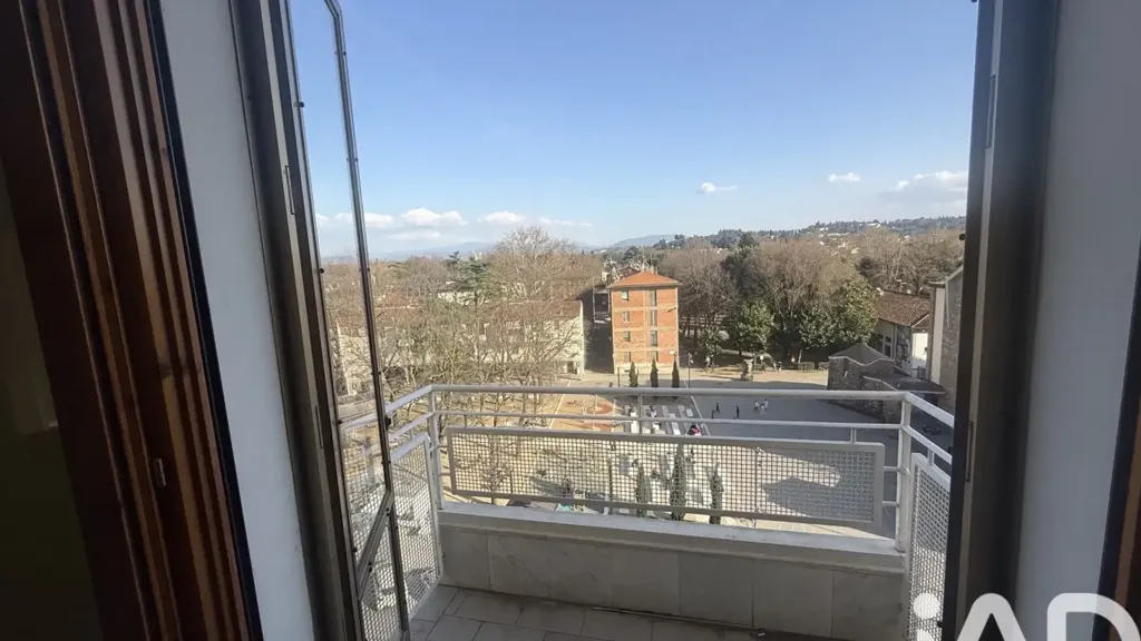Rõdu - Attico with Panoramic View in Isolotto, Florence