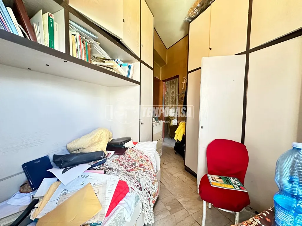 Kabinet - Central Triplex with Balconies in Messina