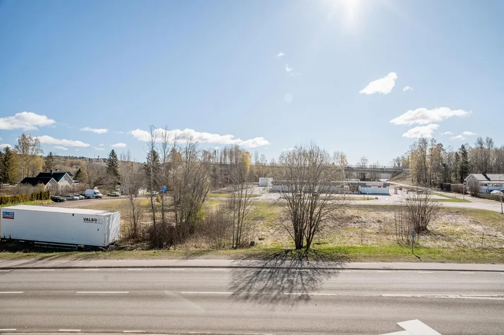 Õhuvaade - Modernised Two-Bedroom Flat with Balcony in Johannedal