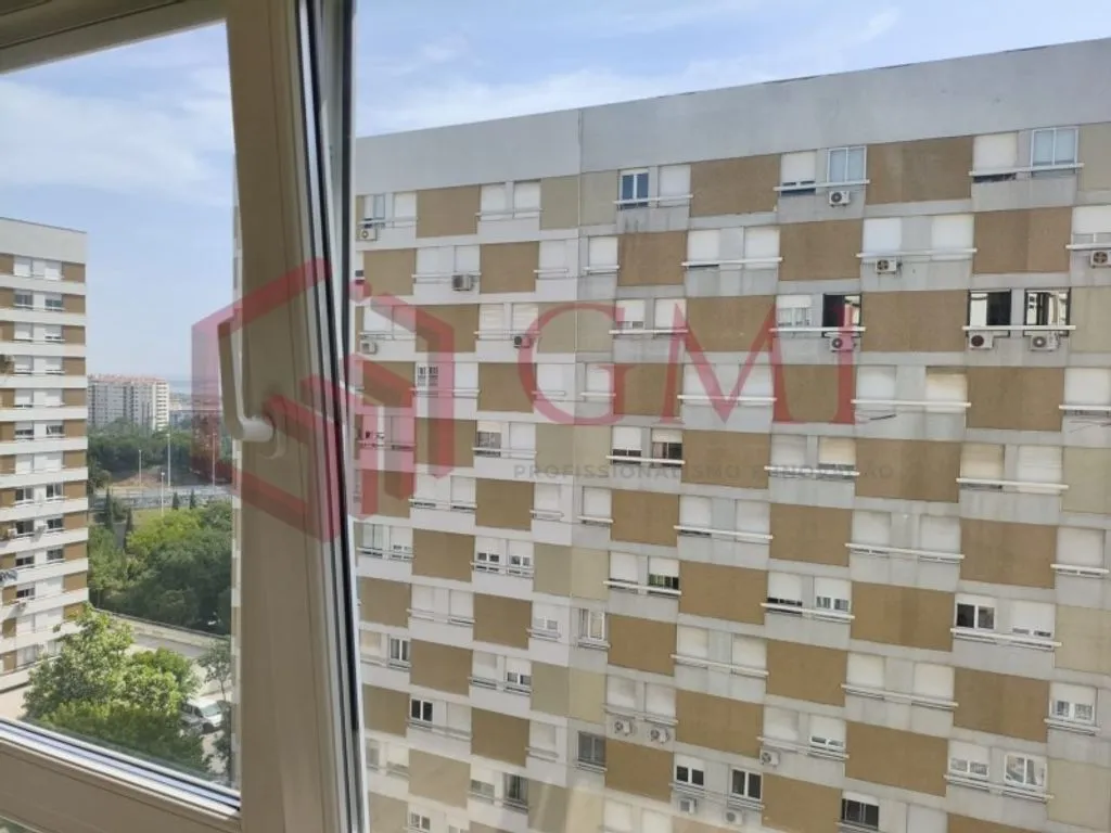 Balcon - Luxury Flat with Private Box in Loures