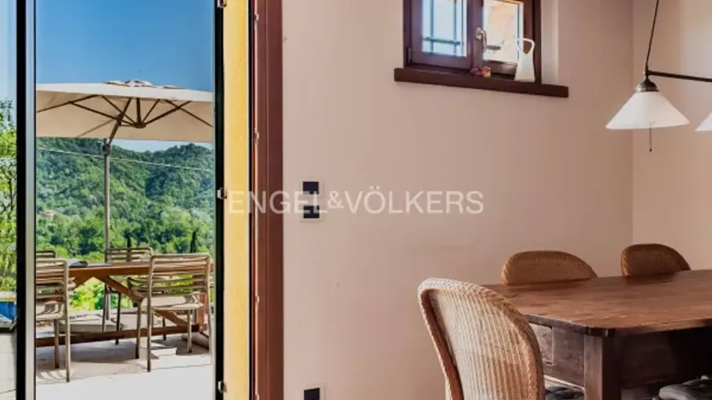 Terrasse - Rustic Villa with Vineyard View in Cison Di Valmarino