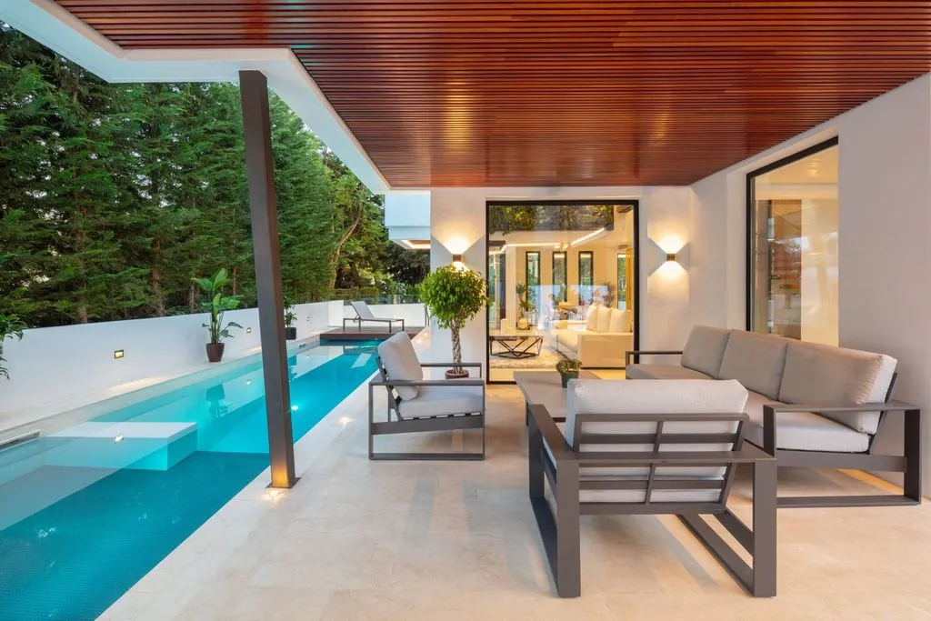 Piscina - Luxury Villa with Pool in Marbella