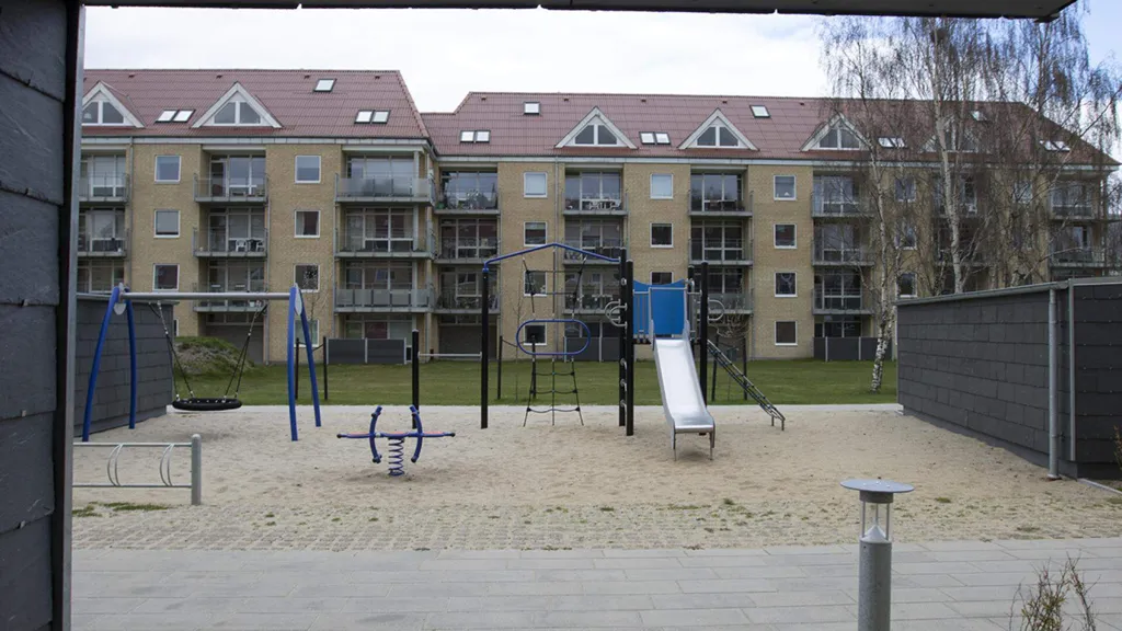 Aed - Three-Bedroom Flat with Pets Allowed in Frederikshavn