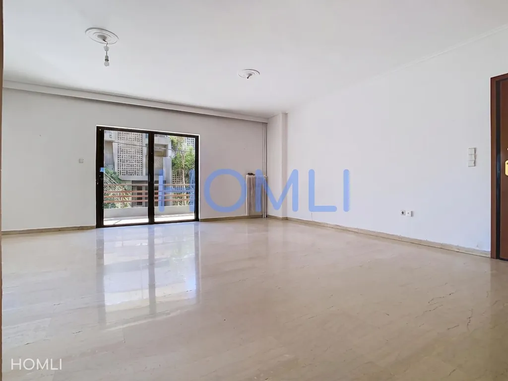 Elutuba - Corner Apartment with Garden in Elliniko