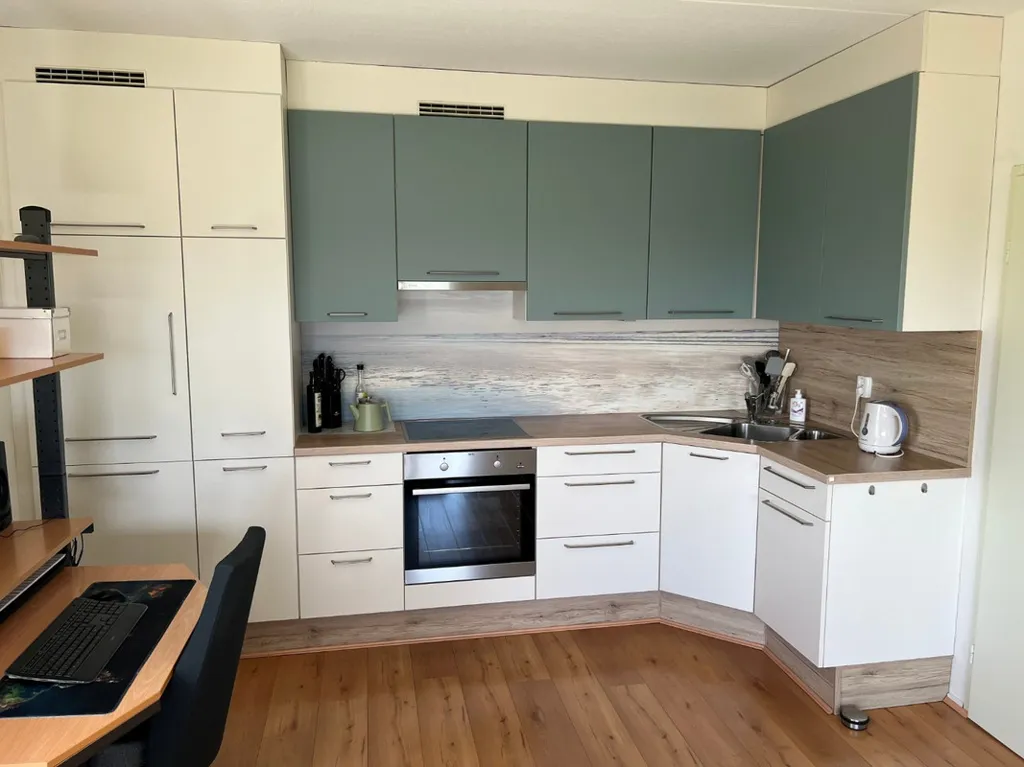 Cuisine - Modernised 2-Bedroom Flat with Panoramic View in Vaals