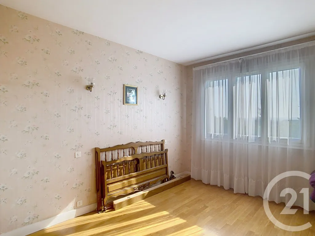 Chambres - Maison Familiale avec Jardin à Thiais