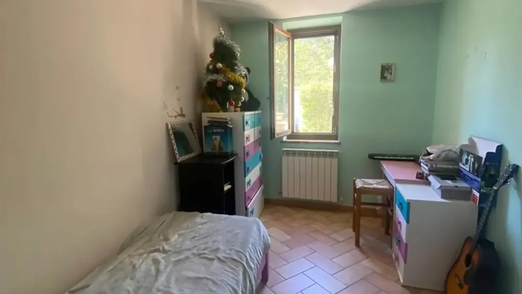 Chambres - Rustic Ground Floor Apartment with Private Garden in San Severino Marche