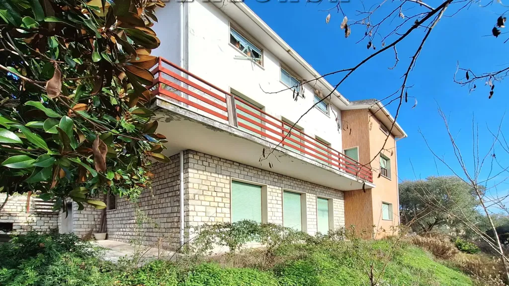 Välivaade - Independent House with Large Garden in Osimo