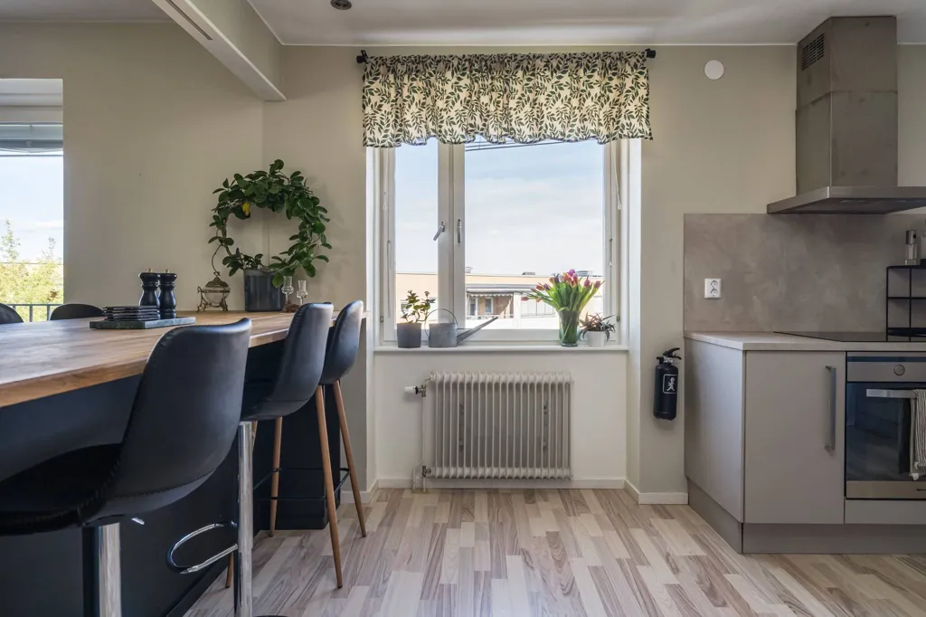 Cuisine - Rare Penthouse with French Balcony in Vidablick