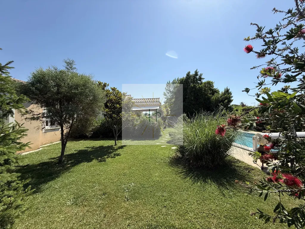 Jardin - Maison avec Piscine et Jardin à Montélimar
