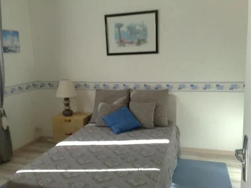 Magamistoad - Furnished 2-Bedroom House in Aytre