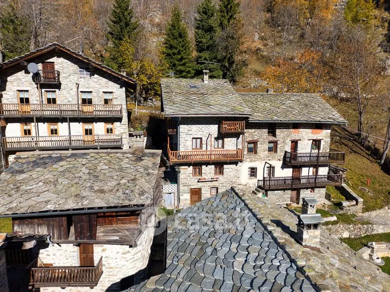 Vista aerea - Semi-detached House with Mountain Views in Niel