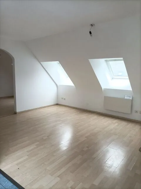 Pièces - Appartement Calme 1 Pièce au Centre de Strasbourg