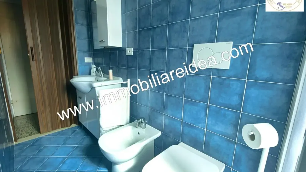 Bagni - Appartamento con vista mare a Rosignano Solvay