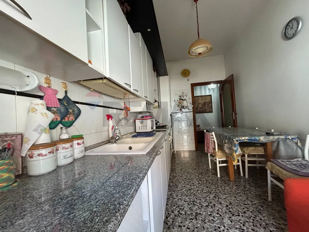 Cuisine - Spacious Apartment with Terraces in Lanciano