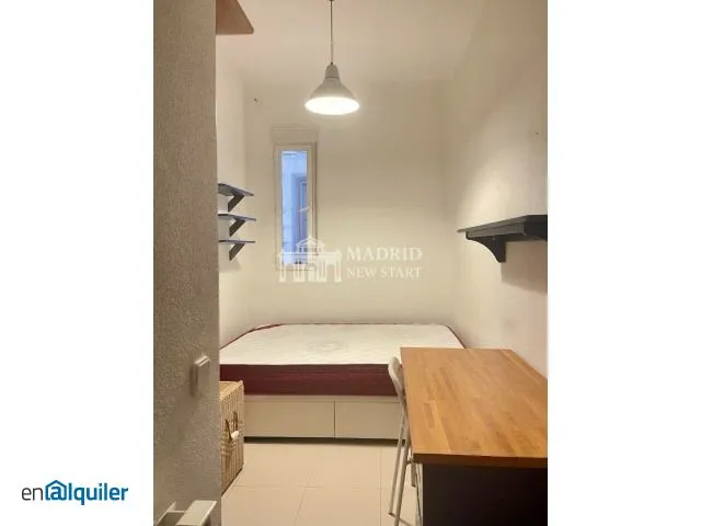 Magamistoad - Fully Furnished Flat with Patio in Chamberí
