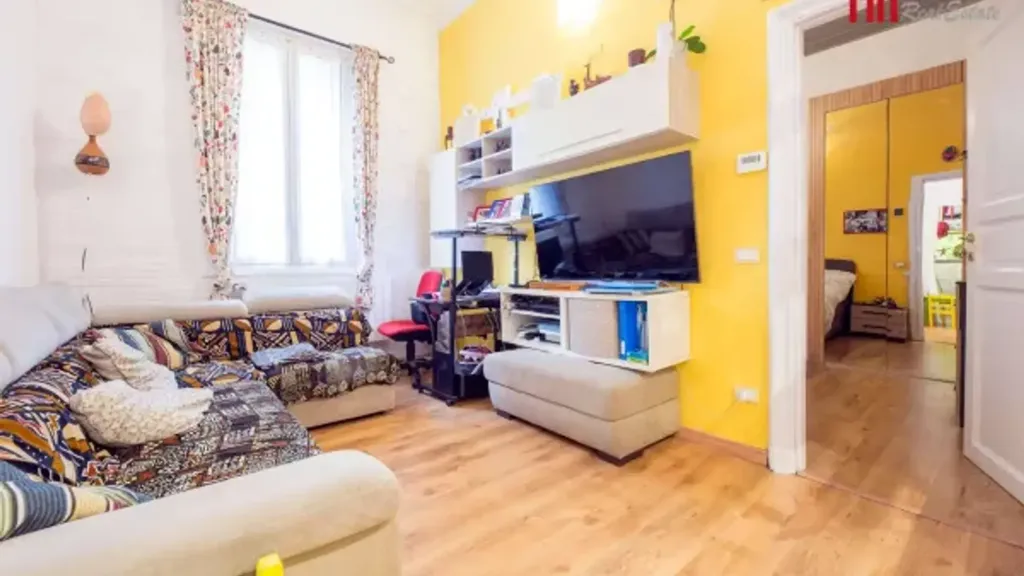 Séjour - Restored Apartment in Historic Building, Genoa