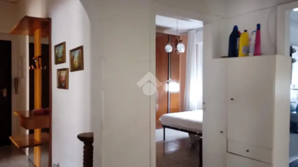 Hallway - Apartment with Balconies in Cosenza