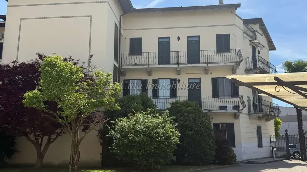 Välivaade - Bilocale with Private Terrace in Galliate