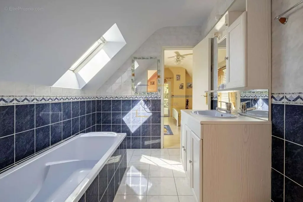 Vannitoad - Villa with Private Domain near Guérande Centre