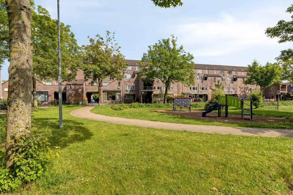 Aed - Maisonnette with Balcony in Almere Stad