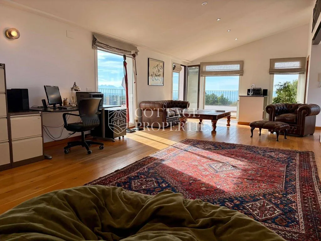 Elutuba - Luxury House with Panoramic Views in Calders