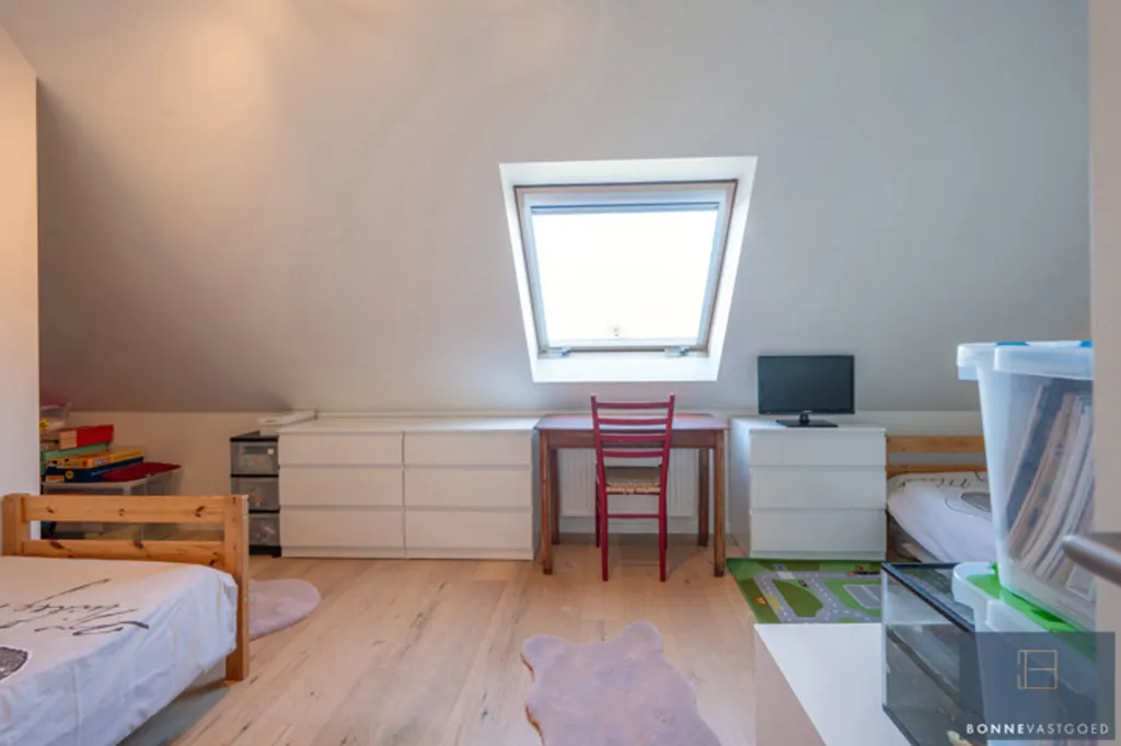 Magamistoad - Duplex Apartment with Terrace in Sijsele