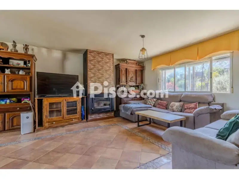 Elutuba - Chalet with Golf View in Cabanillas del Campo