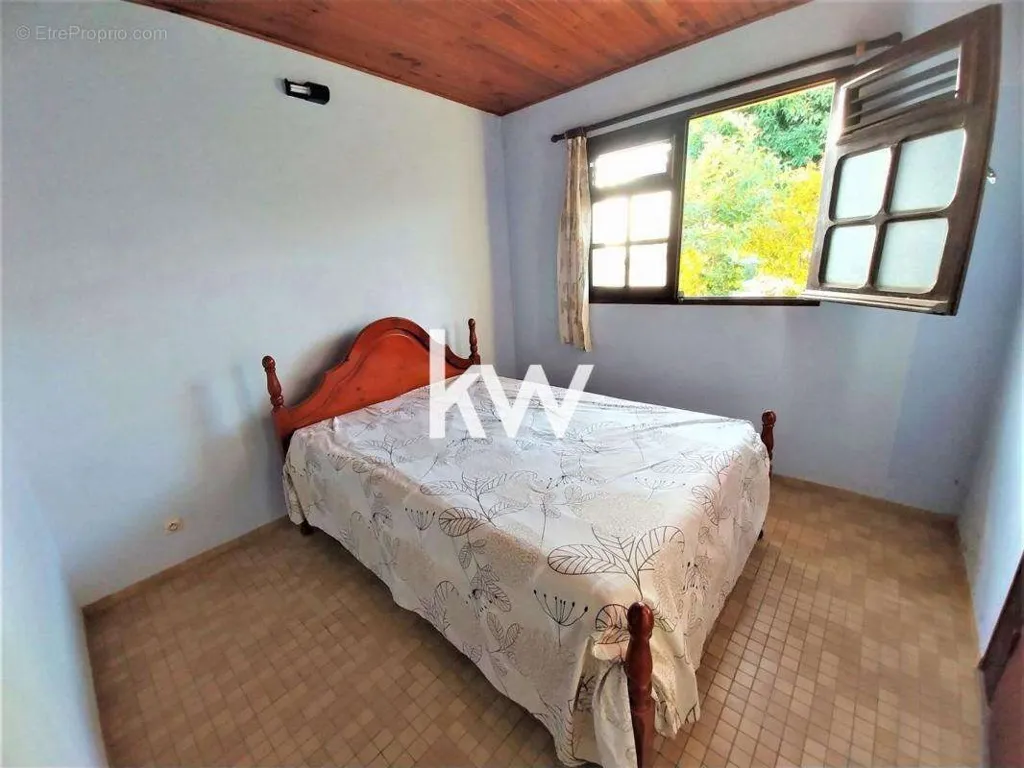 Chambres - Villa F6 avec Vue Mer à Schoelcher