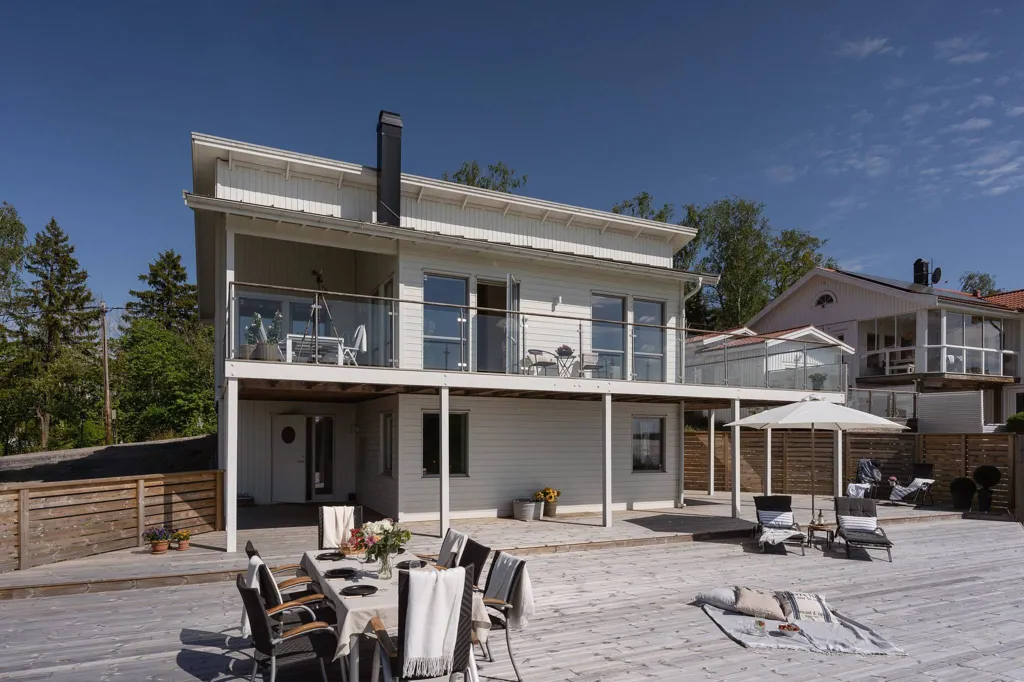 Välivaade - Suterräng Villa with Water View in Uppsala