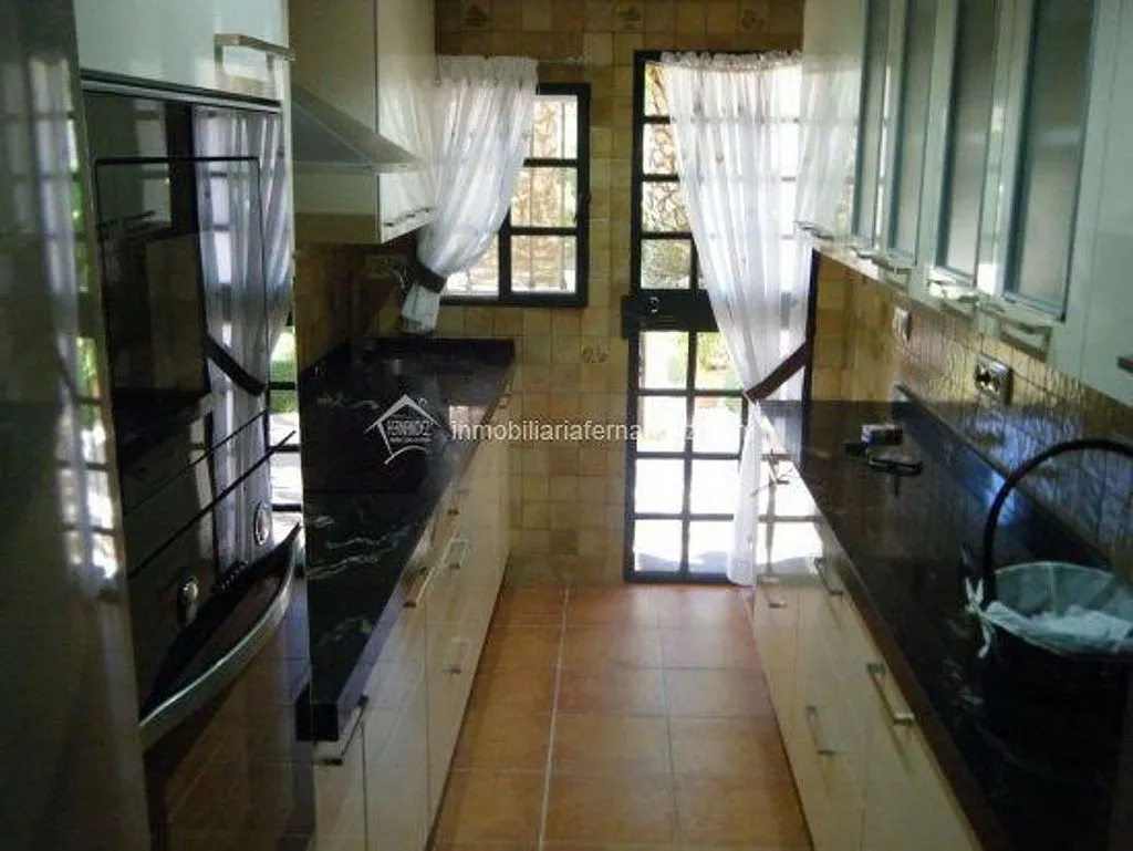 Köök - Chalet with Large Plot on Ruta de la Plata