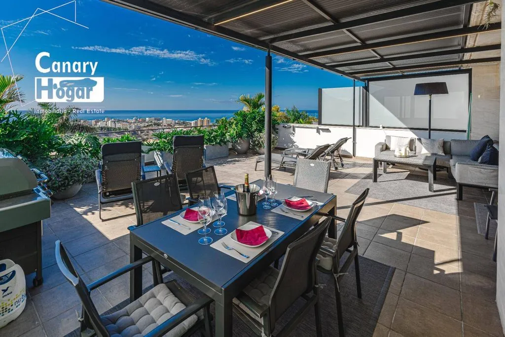 Terrasse - Luxury Villa with Ocean Views in Adeje